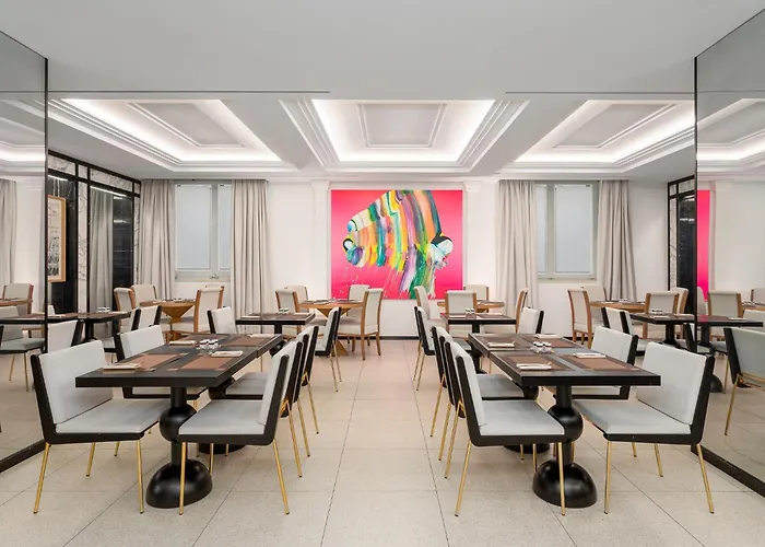 Otel Mate Collection Filippo, Rome-fontana Di Trevi 4*